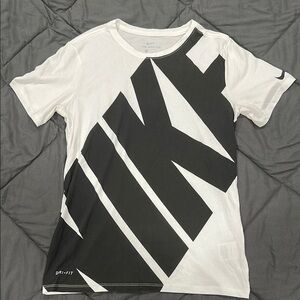 Nike White and Black Short Sleeve Tee Bold Design